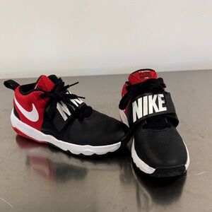 Nike Kids' Black and Red Sneakers